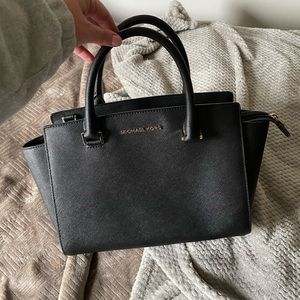 Black Michael Kors handbag